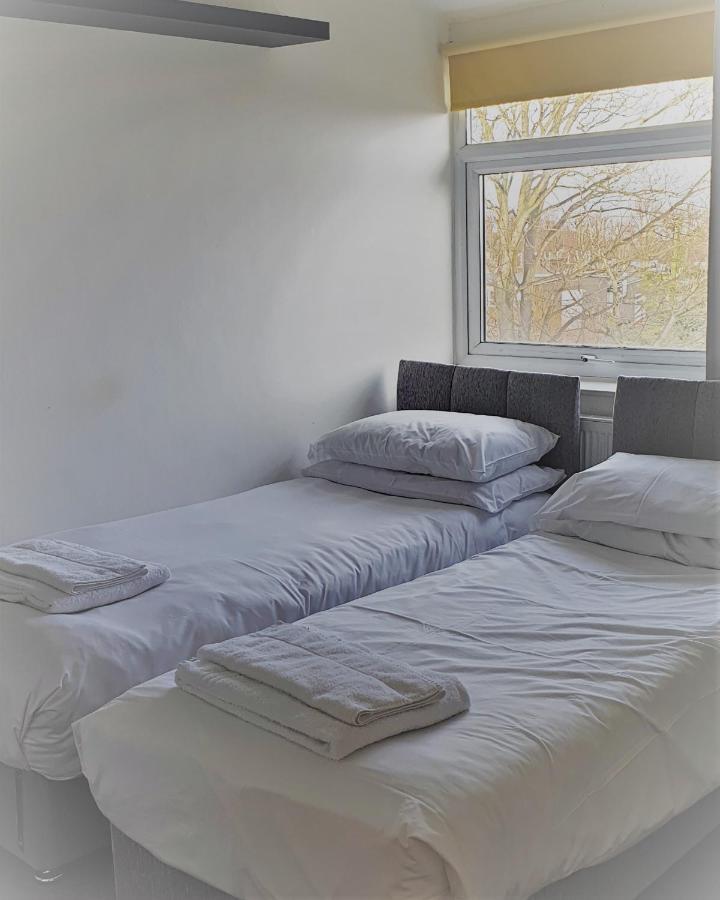 Swindon Old Town Duplex - Entercloud9Sa Apartment Ngoại thất bức ảnh